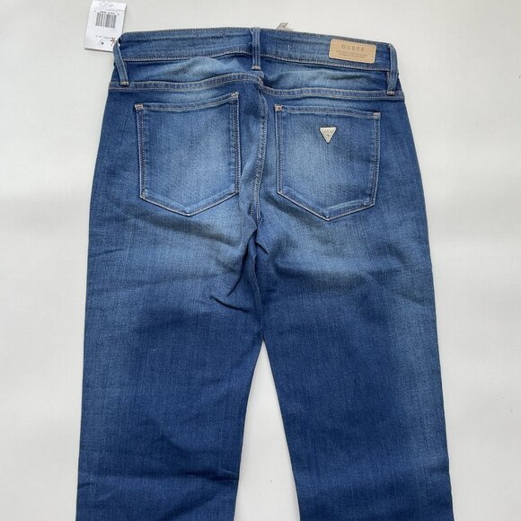 Guess Women’s Low Rise Boot Cut Jeans In Medium Blue Denim Size 27 - Picture 12 of 14